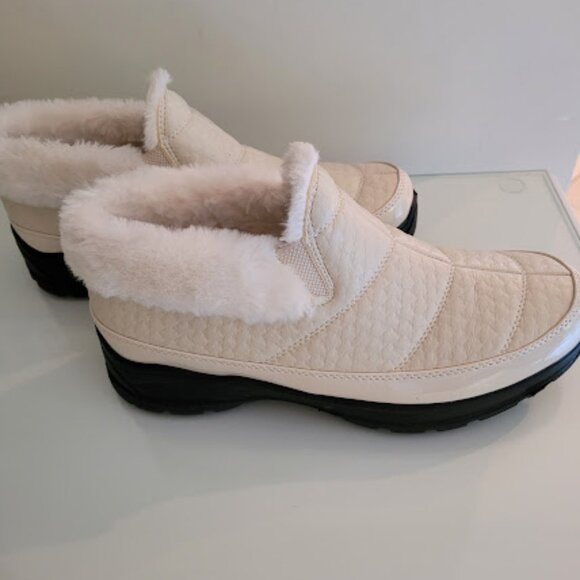 Easy Street Bootie NWOT - Picture 4 of 14